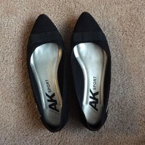 Anne Klein Sport Black Flats with Bow